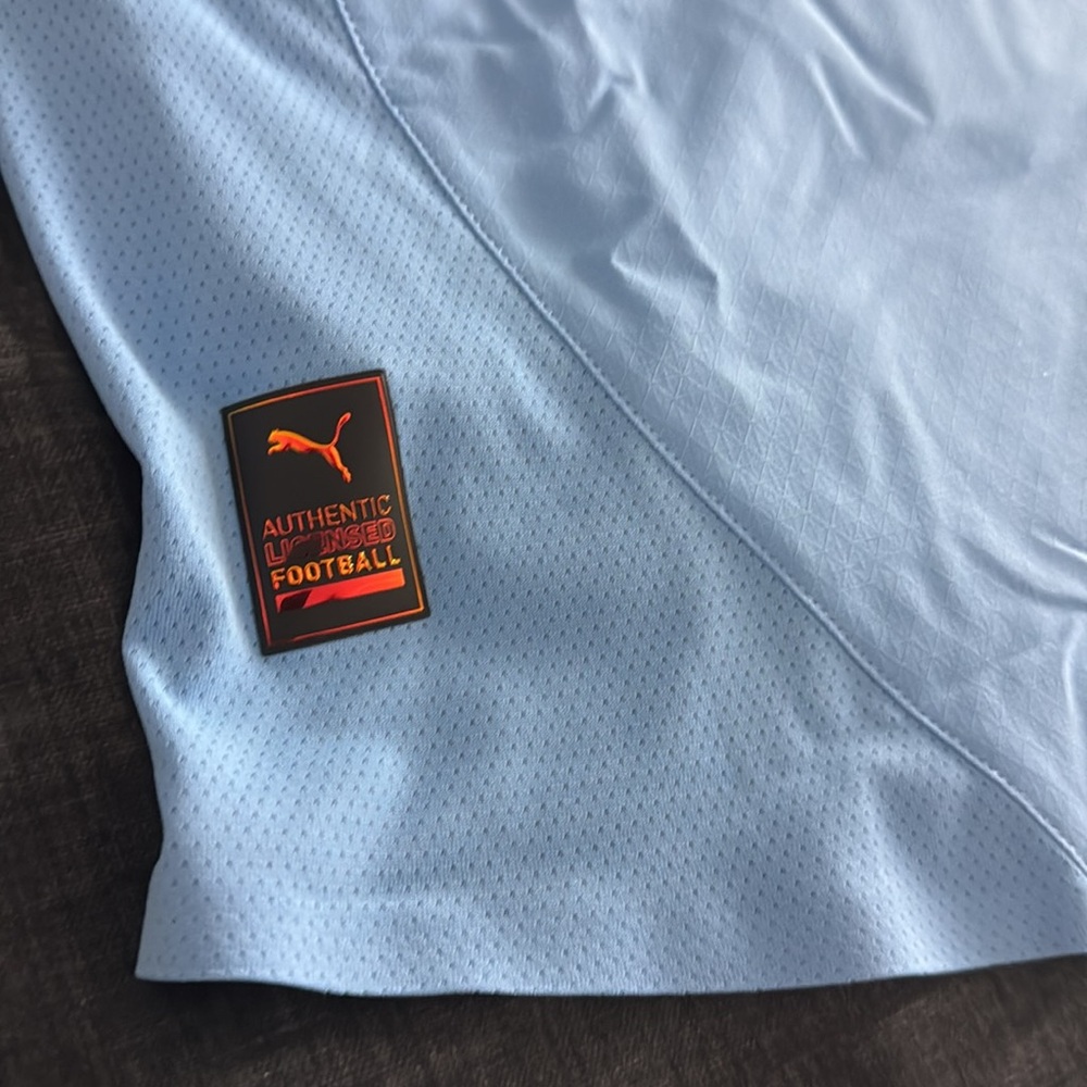 Manchester City #9 Erling Haaland 2024-25 Puma Home Player Edition Jersey - Picture 7 of 13